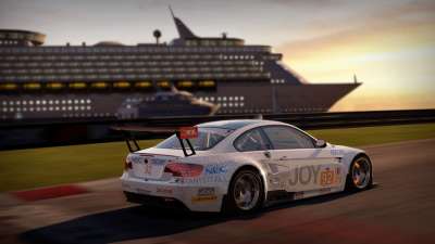 скачать игру Need for Speed Shift бесплатно